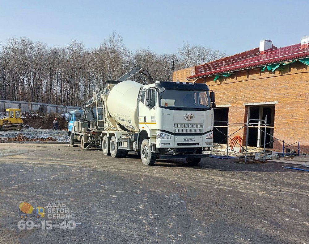 Услуги автобетоносмесителя в Хабаровске